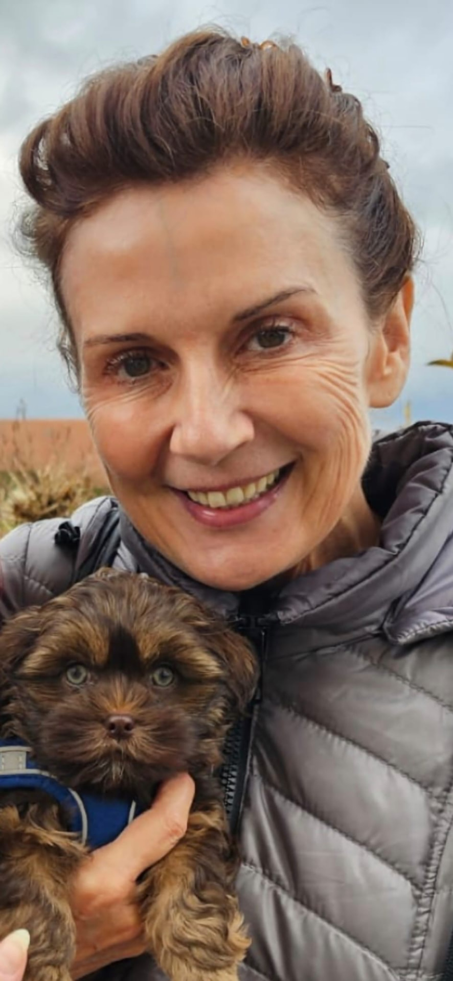 Ruth Graf mit einem Hund